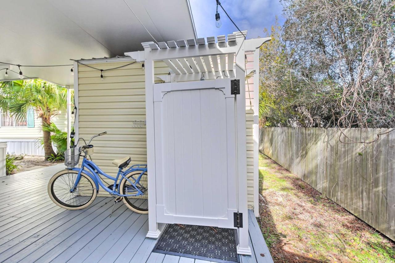Walk To Beach Miramar Tropical Cabana With Deck! Destin Luaran gambar
