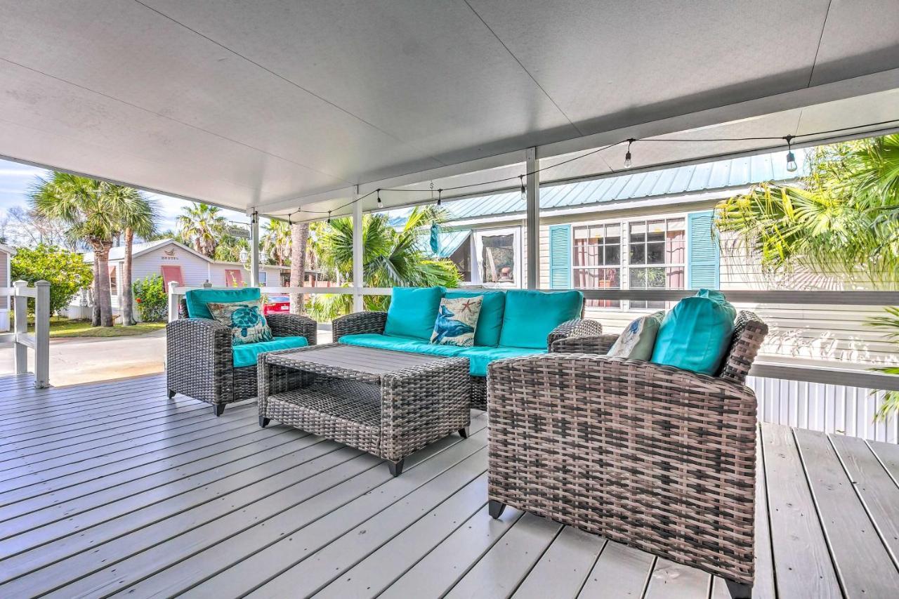Walk To Beach Miramar Tropical Cabana With Deck! Destin Luaran gambar