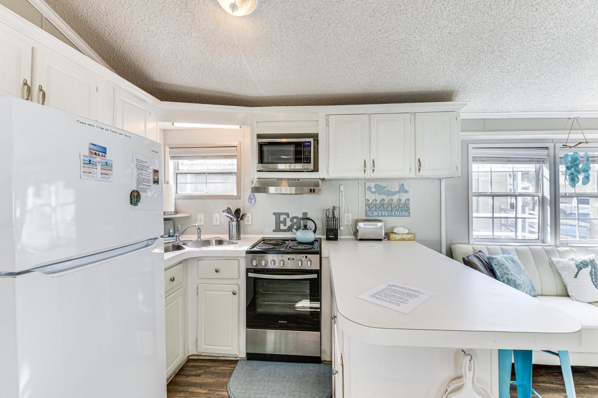 Walk To Beach Miramar Tropical Cabana With Deck! Destin Luaran gambar